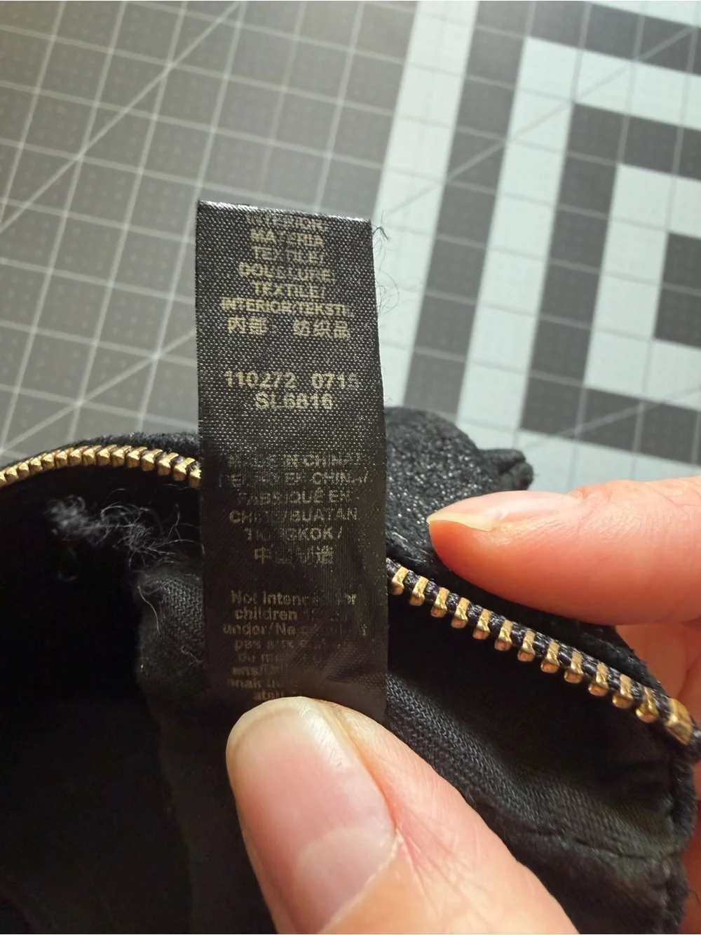 Fossil Black Leather Wristlet with Gold Zipper Cow Hide Wristlet